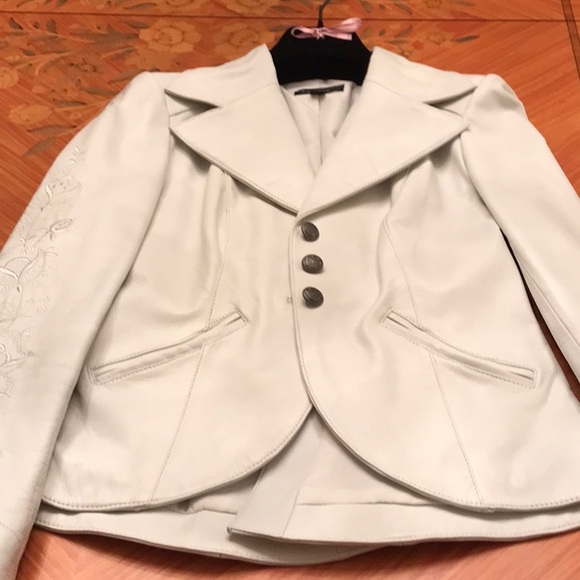Bebe 100%Genuine Leather embroidered white blazer jacket Sz.XS - Picture 6 of 16